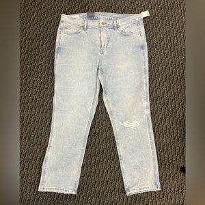 Gap mid rise vintage slim jeans with washwell
